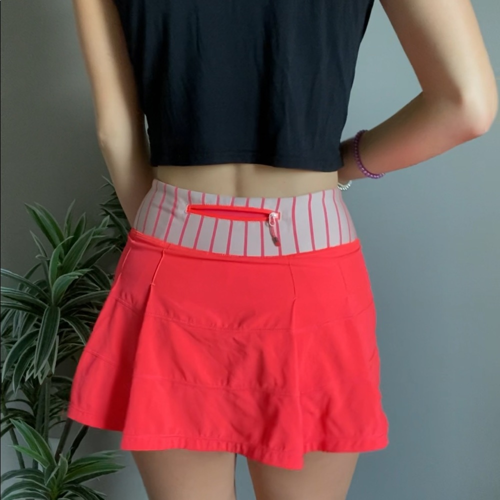 LULU LEMON HOT PINK SKIRT